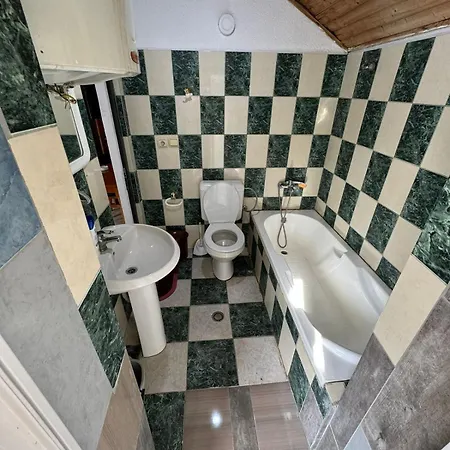 Bed & Breakfast El Fa Ge Sa Bajram Curri